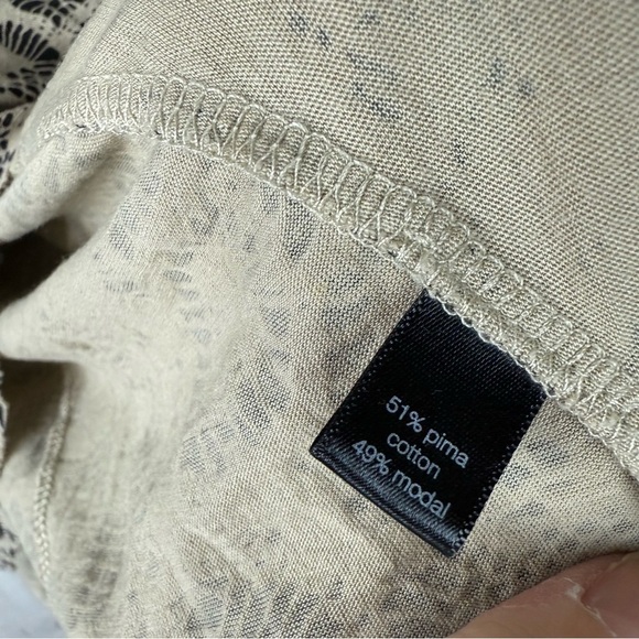 Peruvian Connection XL taupe Floral Lace Pattern Top - Picture 5 of 7